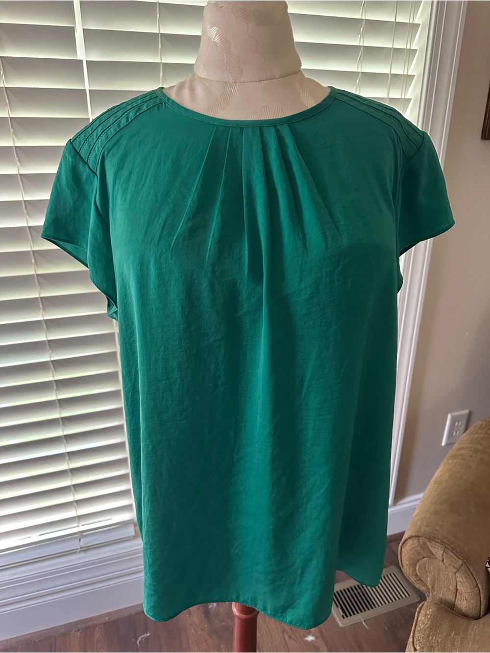 Banana Republic Emerald Green Pleated Cap-Sleeve Tunic